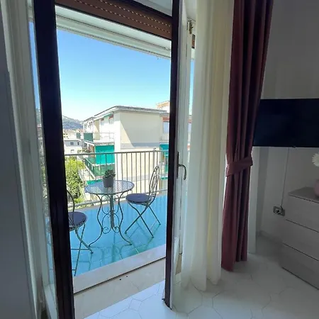 Emy House Apartamento Sorrento